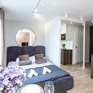  Apartament Mianowskiego 24 Red - Wifi Smart Tv W Pelni Wyposazona Kuchnia Polska